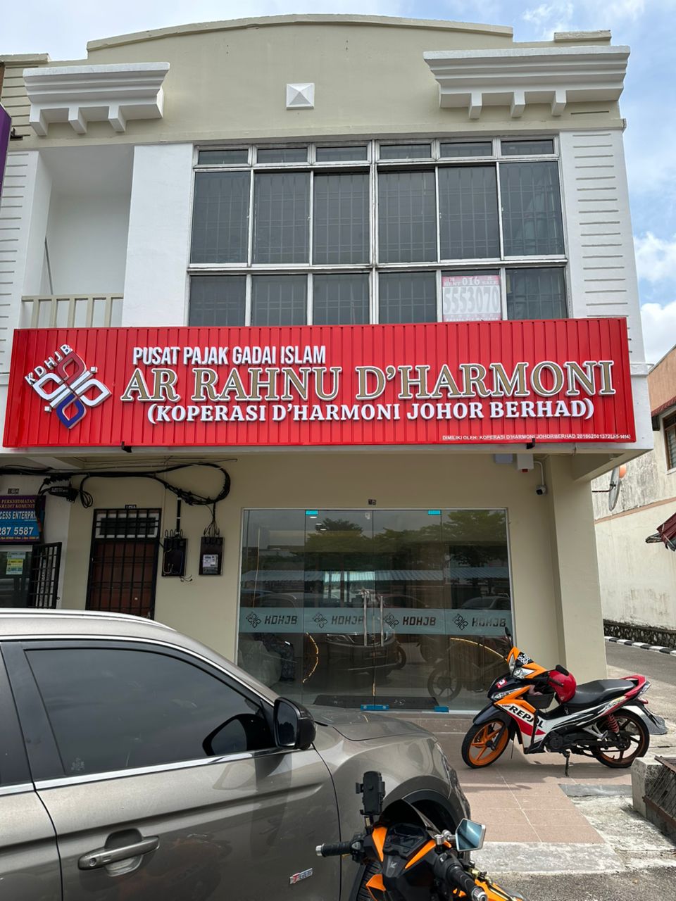 WhatsApp Image 2025-10-14 at 09.44.04 (1)